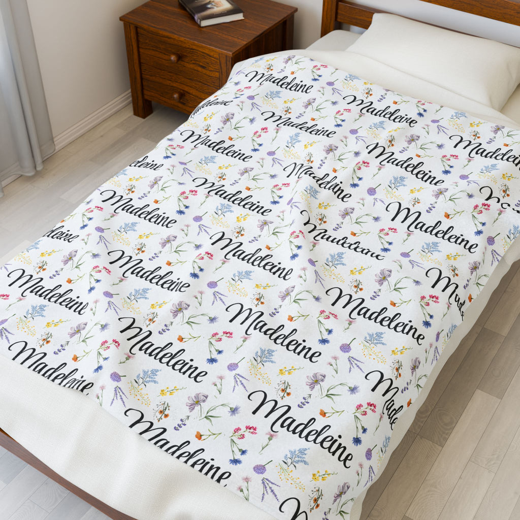 Personalized Velveteen Plush Blanket, Cozy Gift for All Occasions, Soft Throw Blanket for Kids and Adults, Ideal for Home Decor, [...]