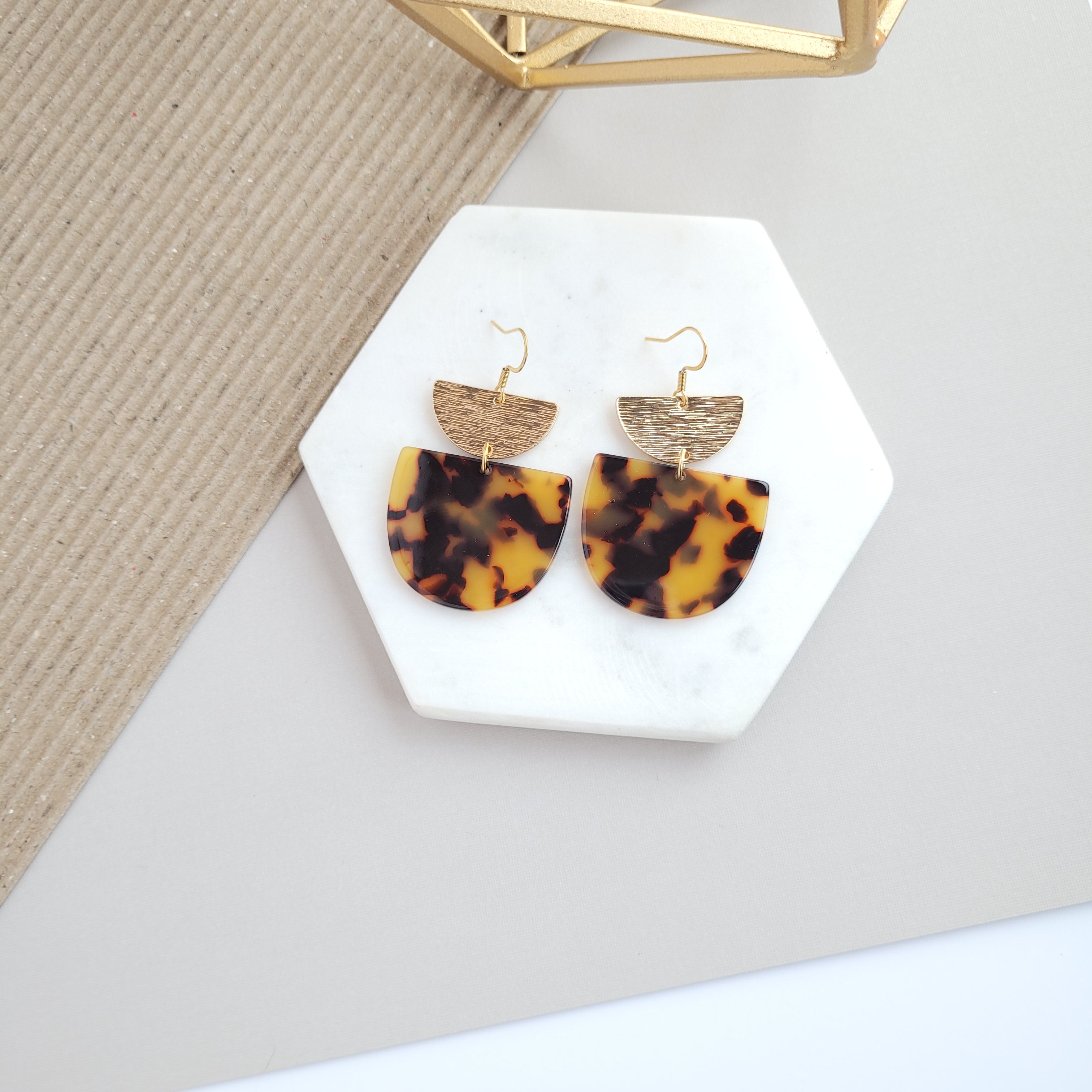 Harper Earrings - Tortoise