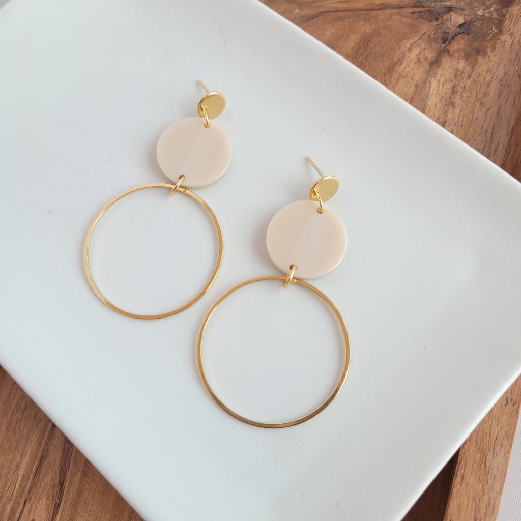 Sadie Earrings - Linen