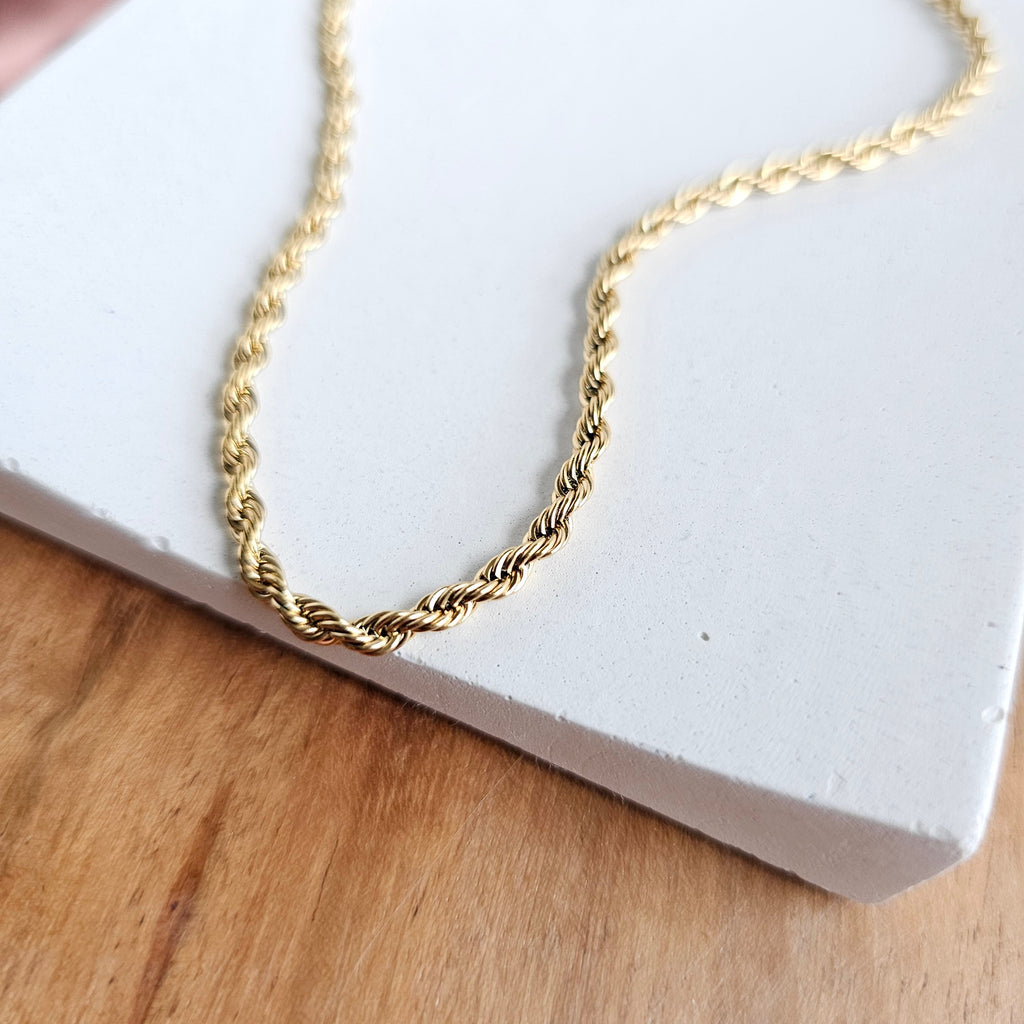 Luxe Gold Rope Chain - 16"