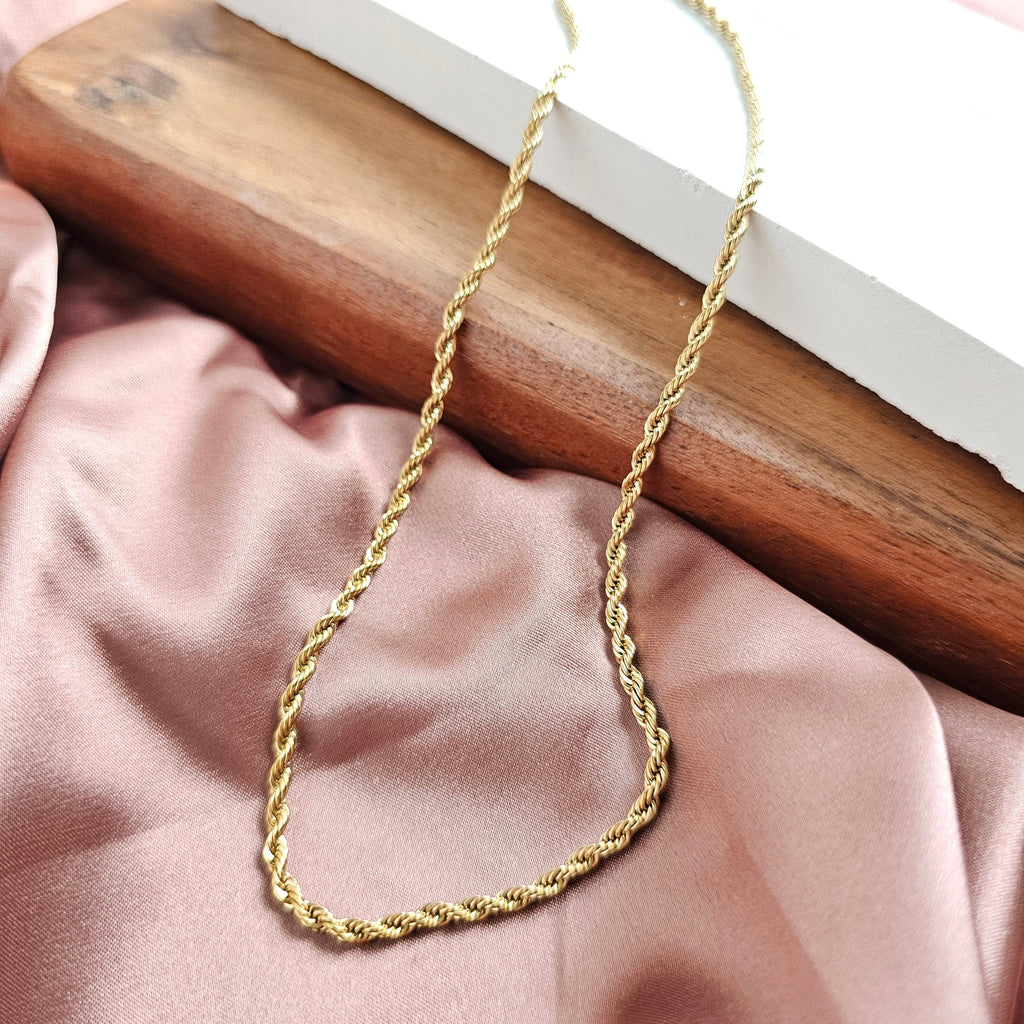 Luxe Gold Rope Chain - 18"