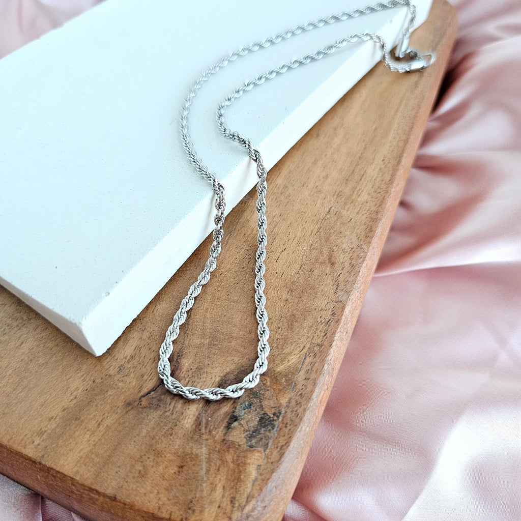 Luxe Silver Rope Chain - 18"