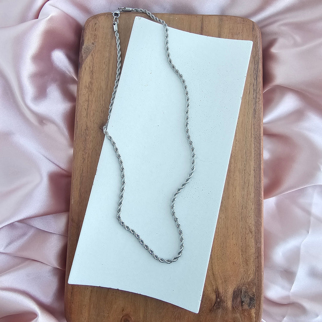 Luxe Silver Rope Chain - 18"