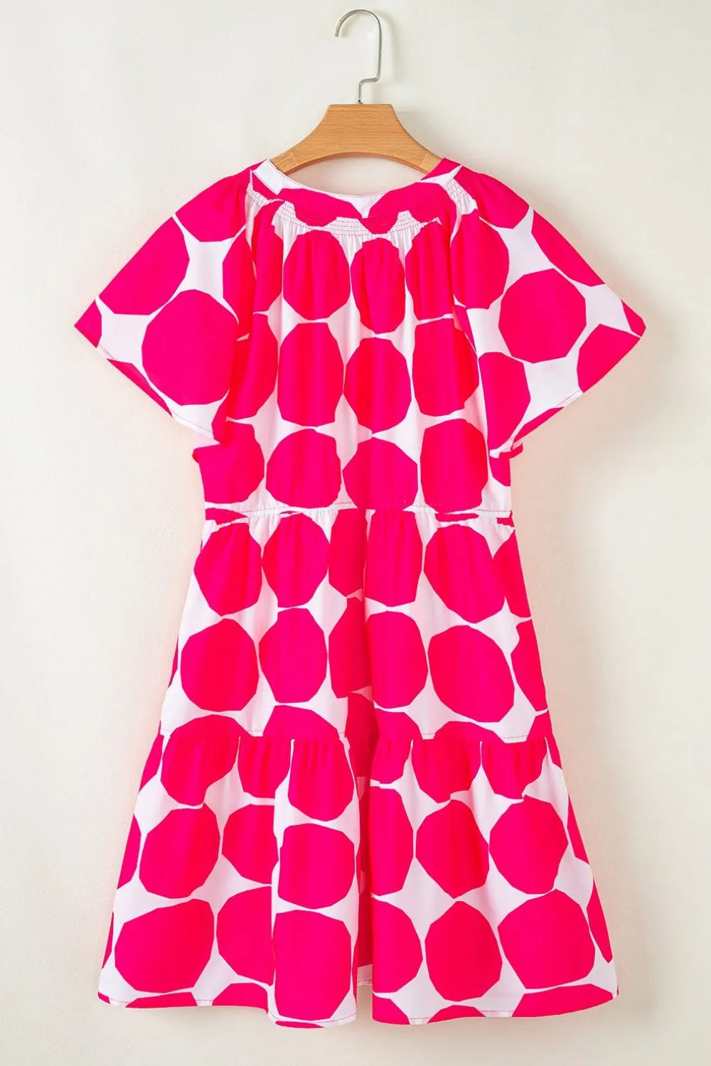 Contrast Notched Flutter Sleeve Dress