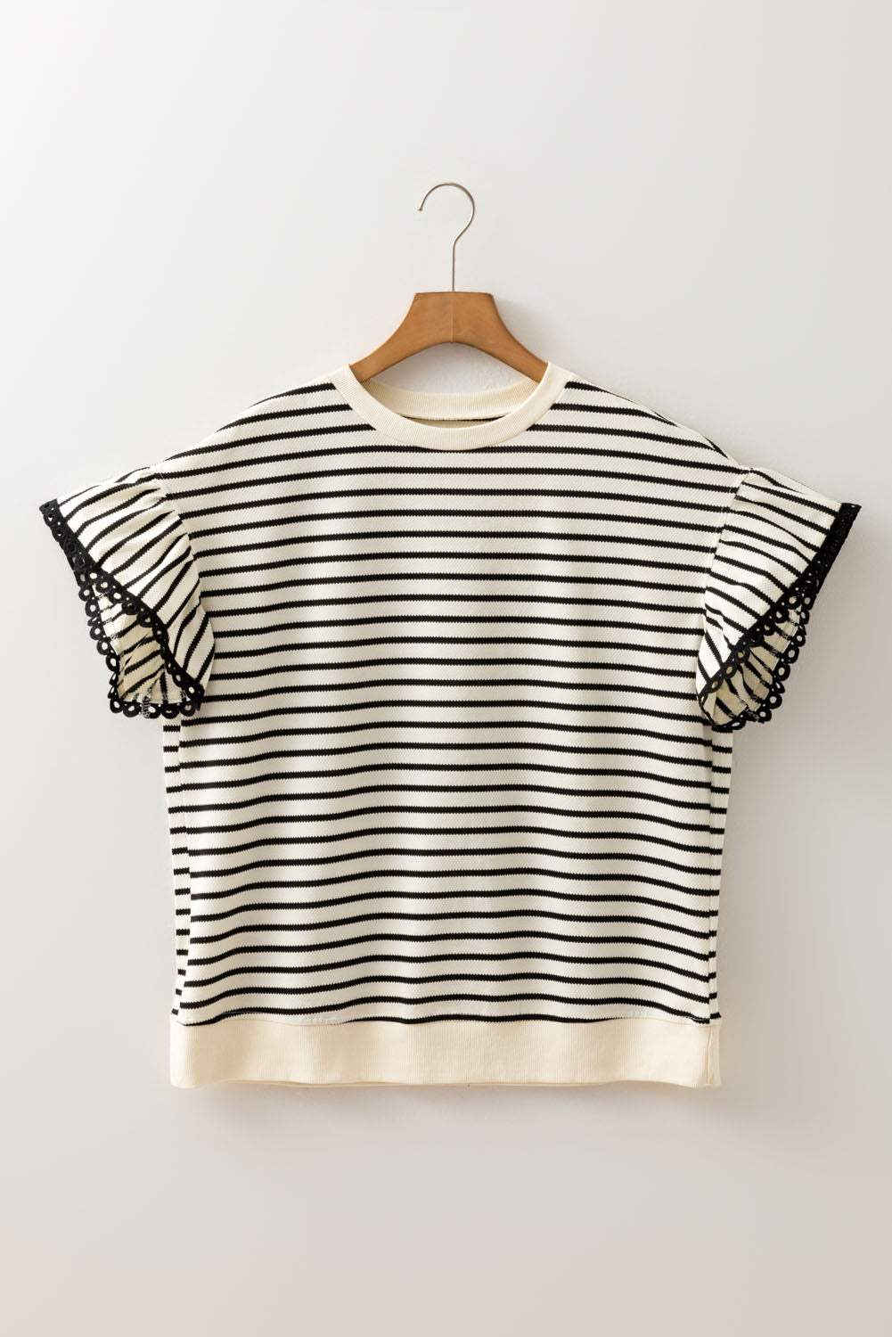 Plus Size Stripe Scalloped Short Sleeve Top