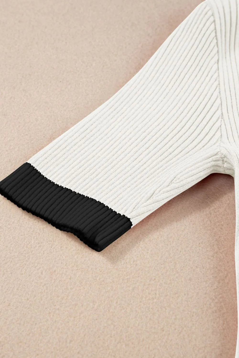 Contrast Collared Neck Ribbed Knit Top