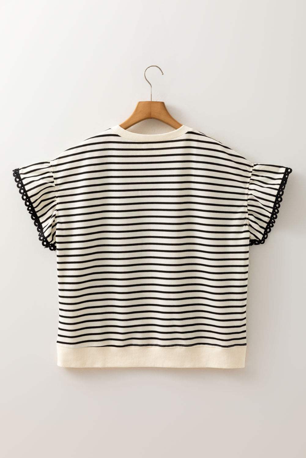 Plus Size Stripe Scalloped Short Sleeve Top