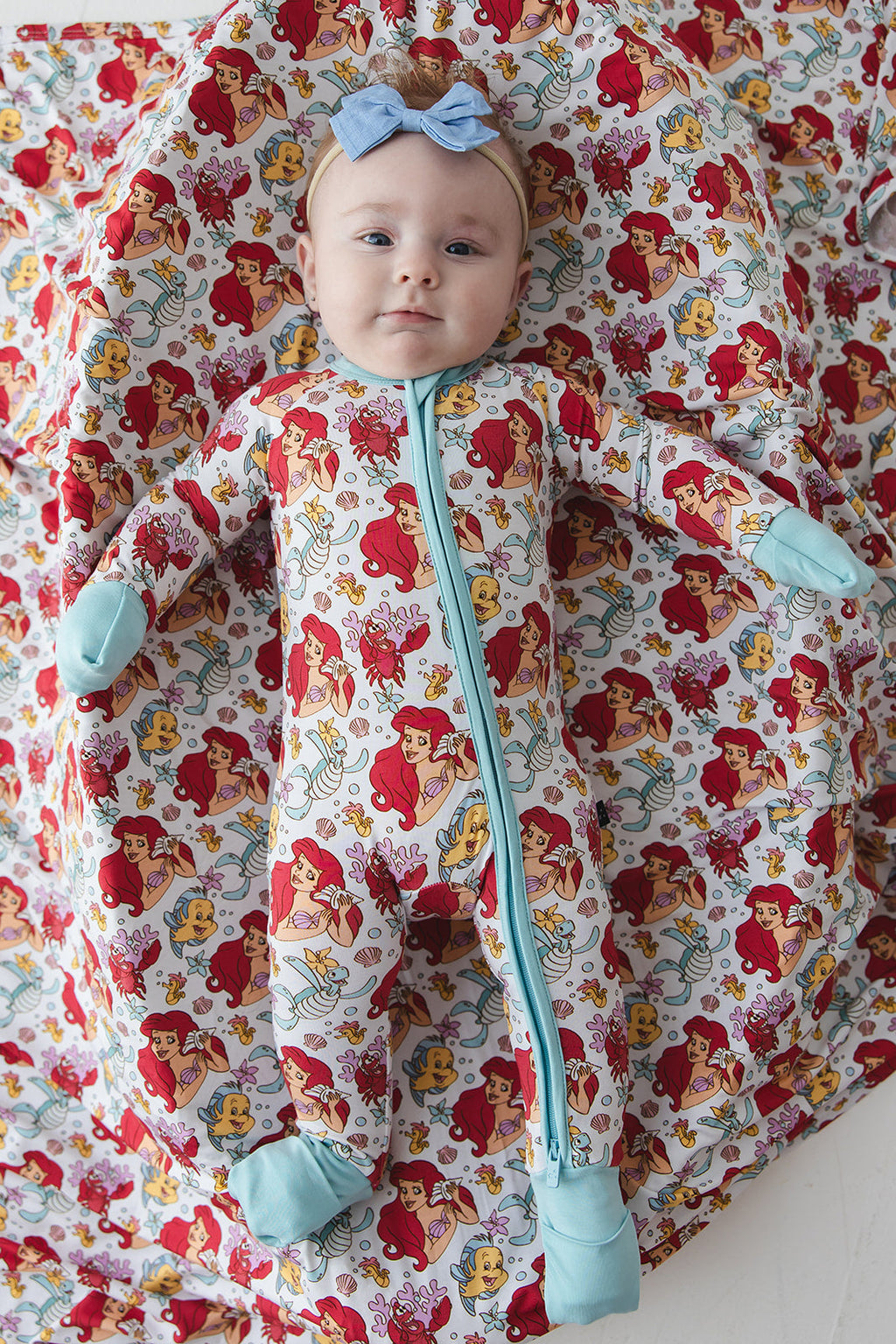 Under the Sea - Lightweight Blanket