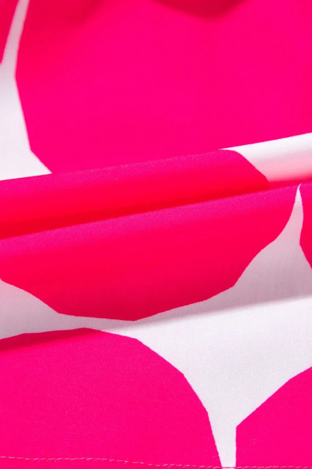 Contrast Notched Flutter Sleeve Dress