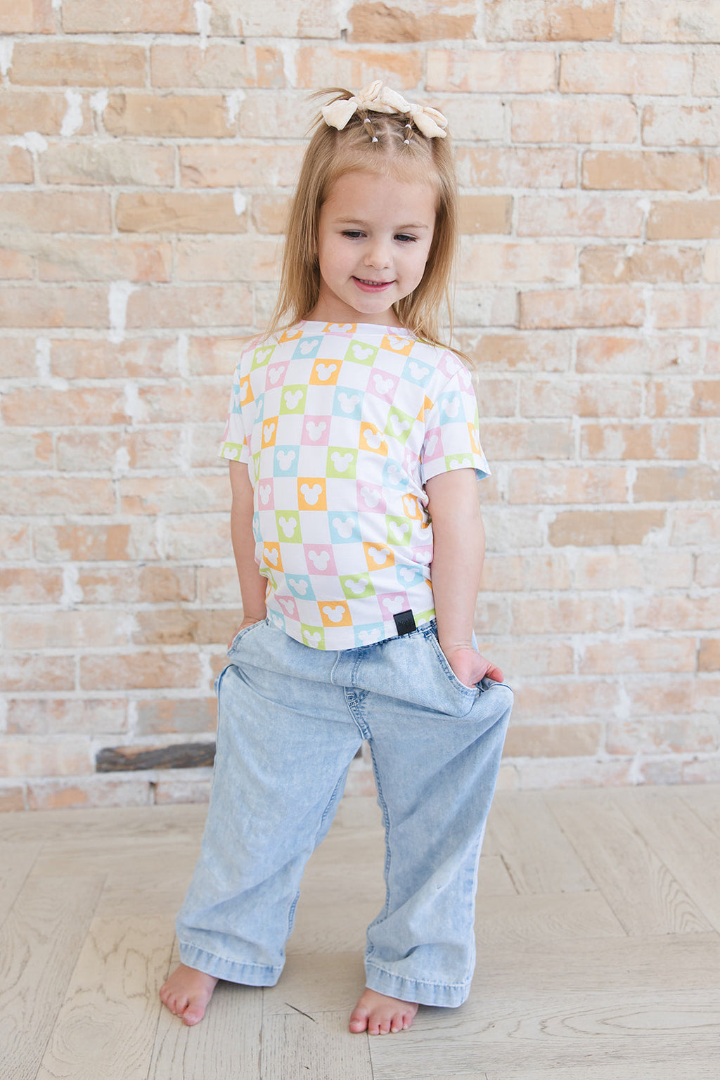 Clubhouse Cabana - Everyday Tee