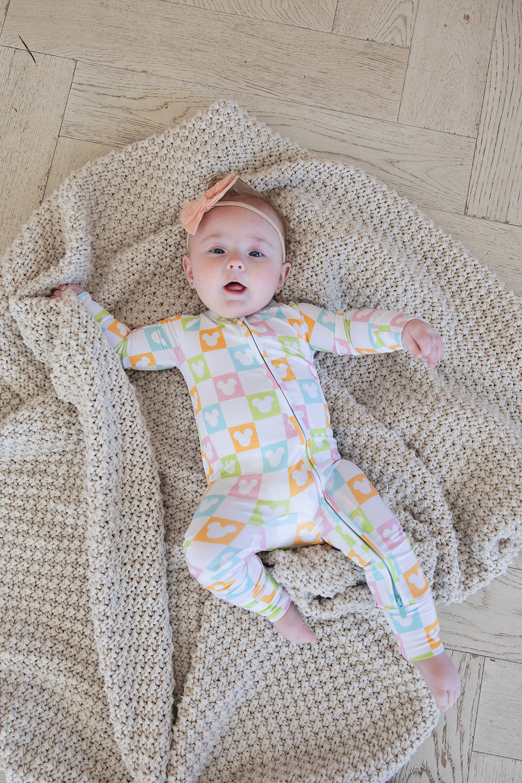 Clubhouse Cabana - Zippy