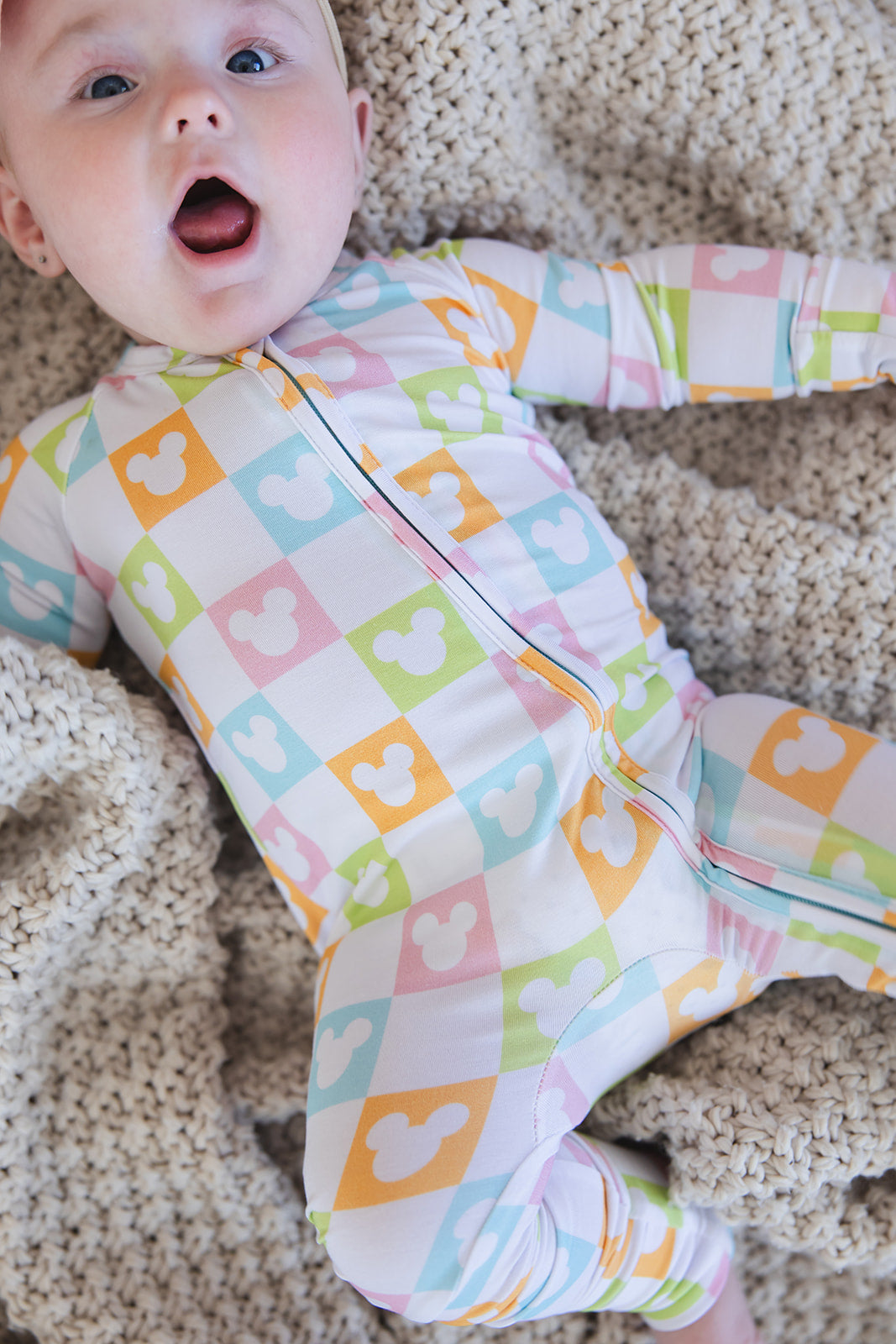 Clubhouse Cabana - Zippy