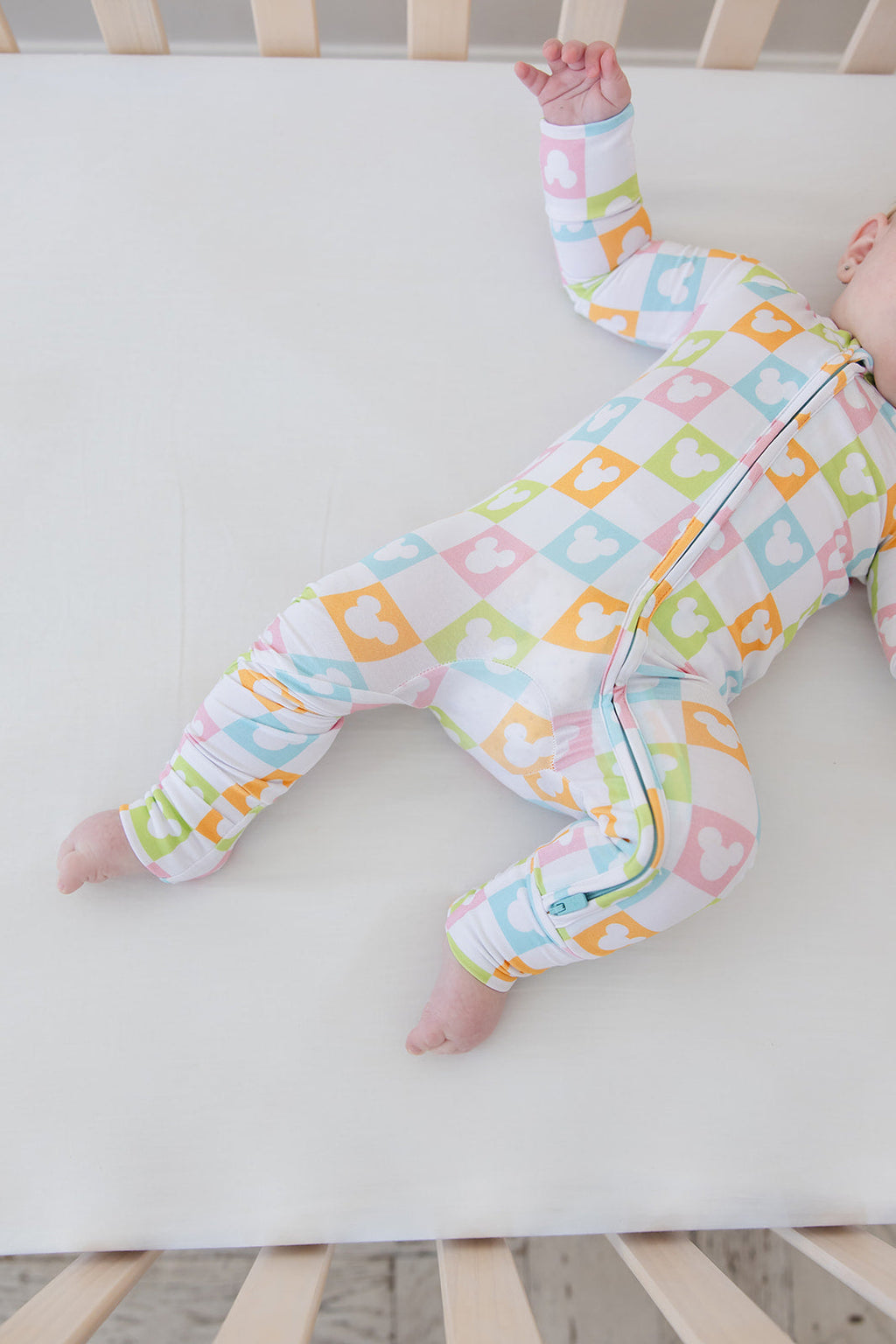 Clubhouse Cabana - Zippy