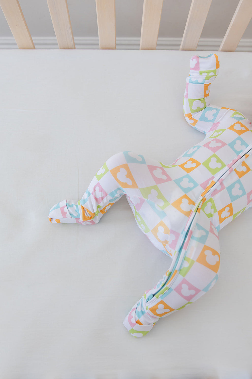 Clubhouse Cabana - Zippy