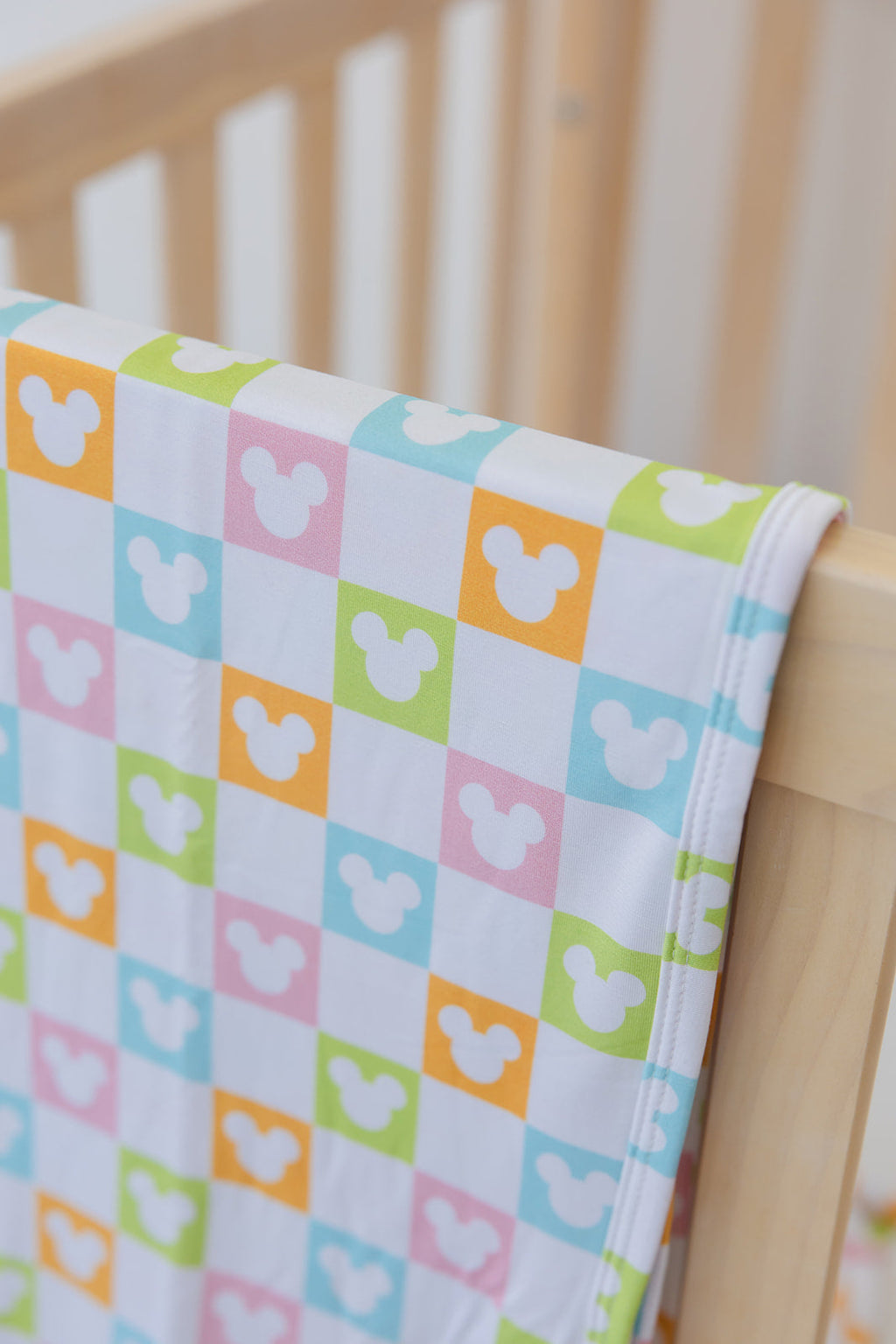 Clubhouse Cabana - Lightweight Blanket