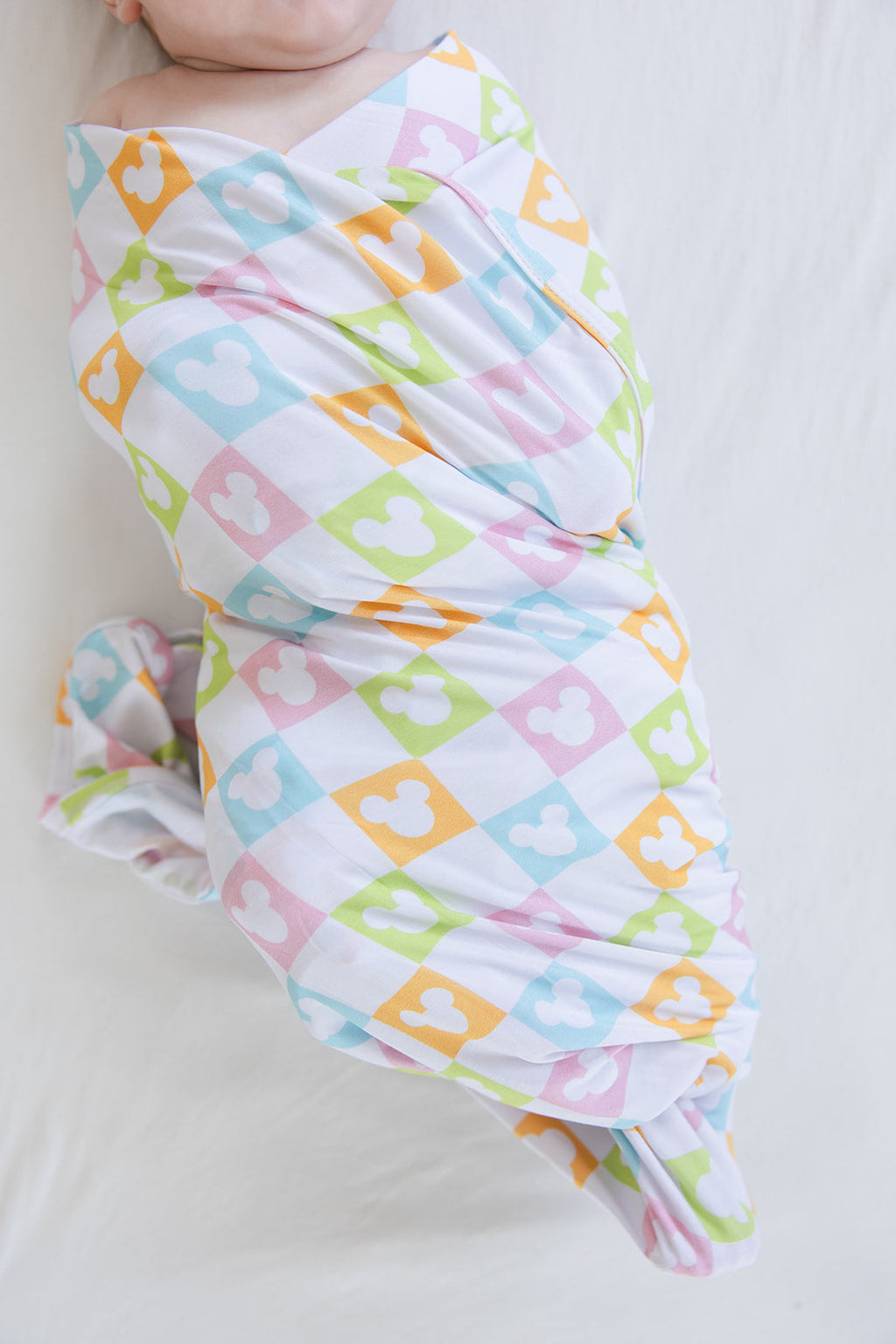 Clubhouse Cabana - Lightweight Blanket