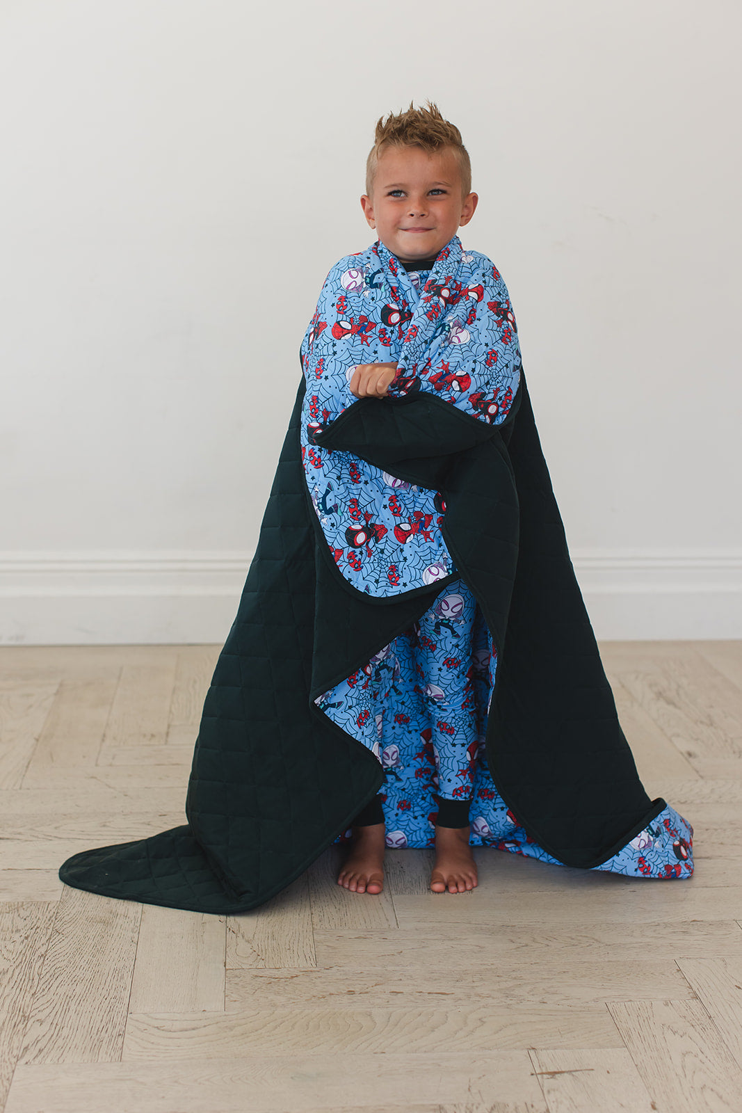 Webs UP - Quilted Blanket