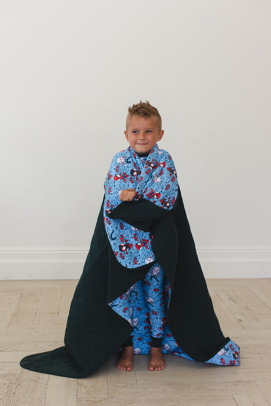 Webs UP - Quilted Blanket
