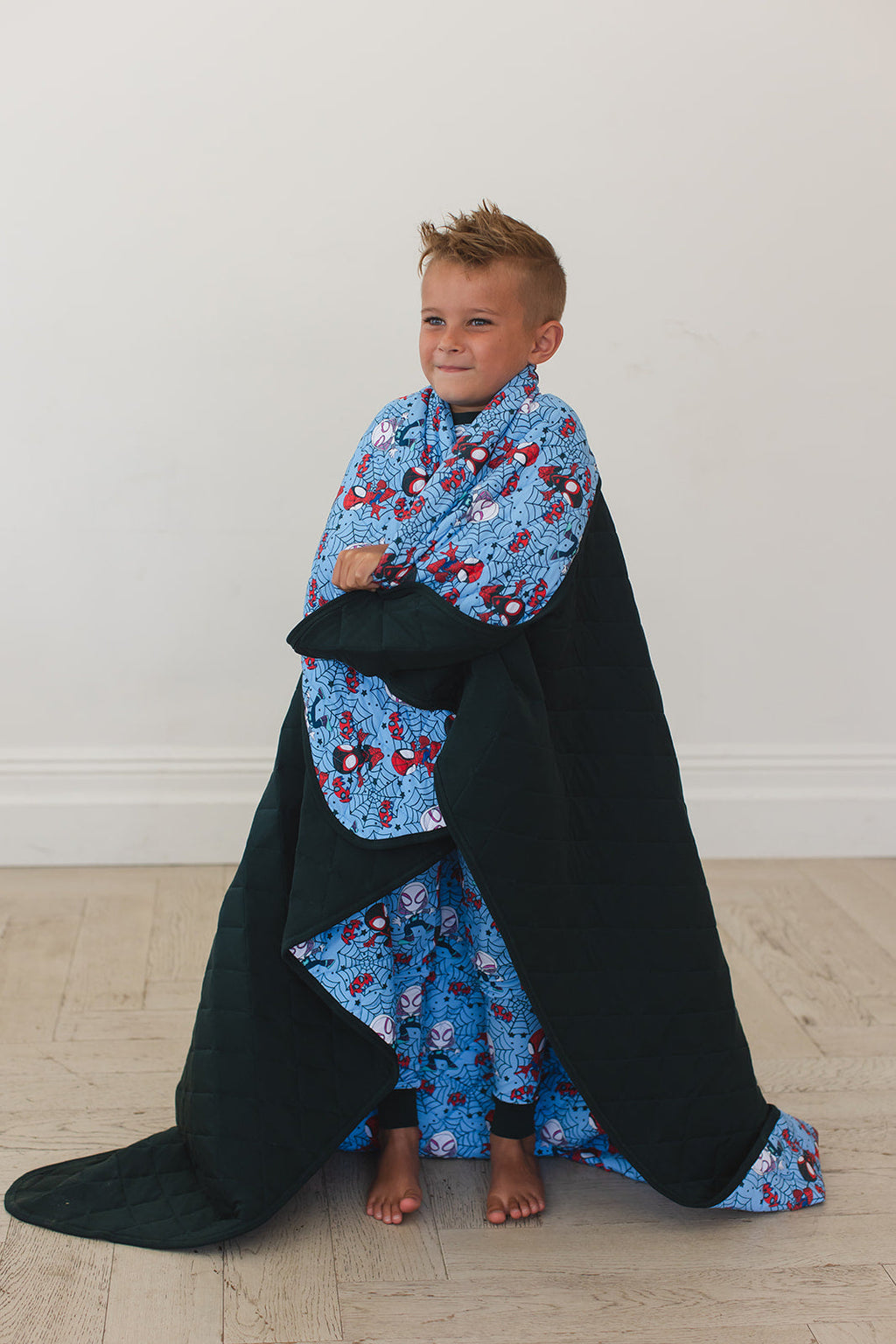 Webs UP - Quilted Blanket