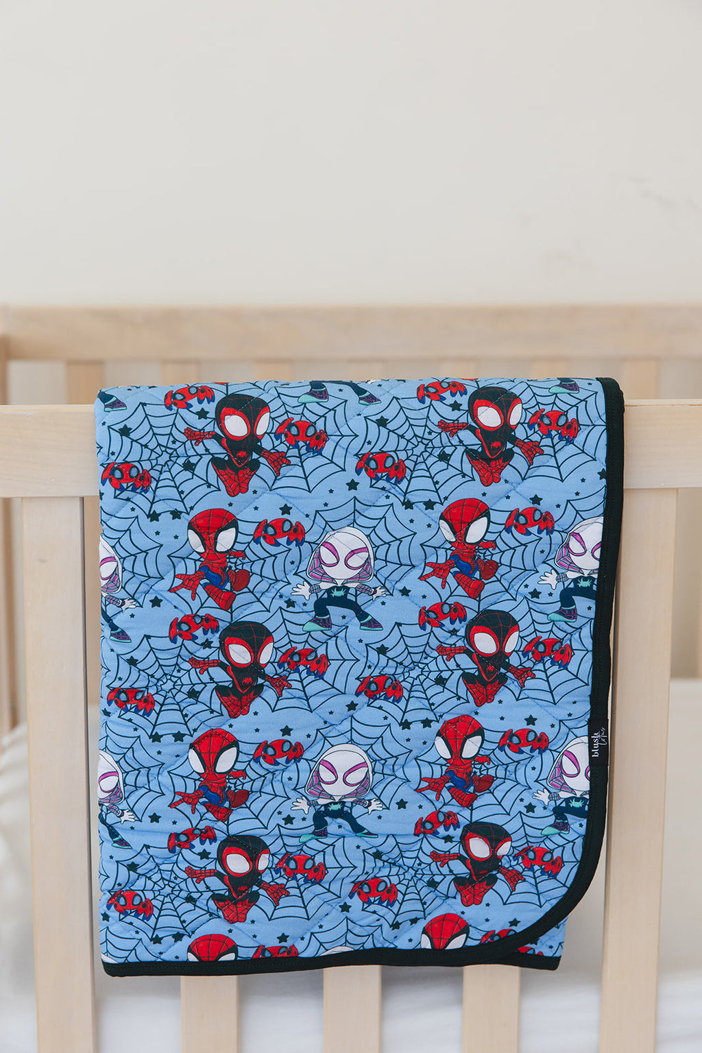 Webs UP - Quilted Blanket