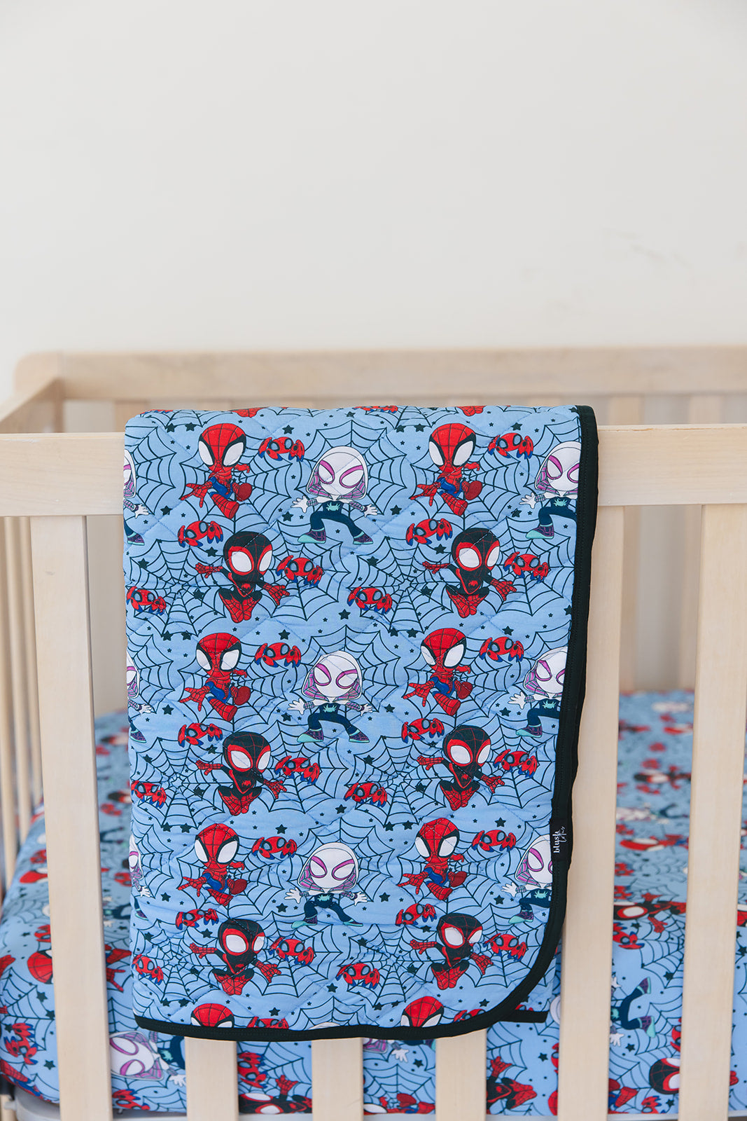 Webs UP - Quilted Blanket