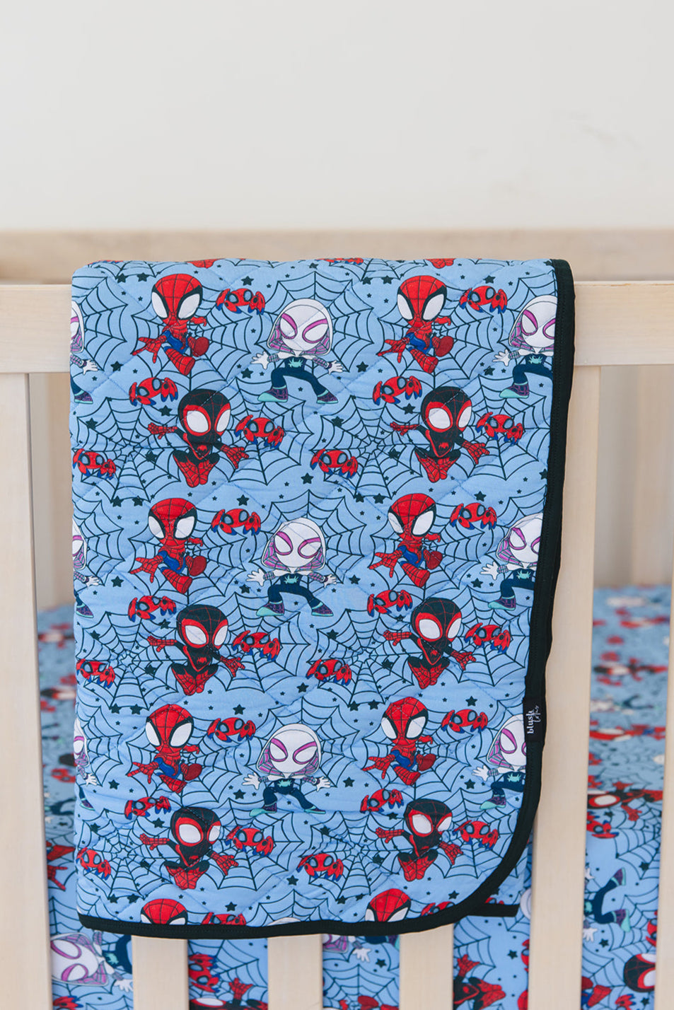 Webs UP - Quilted Blanket