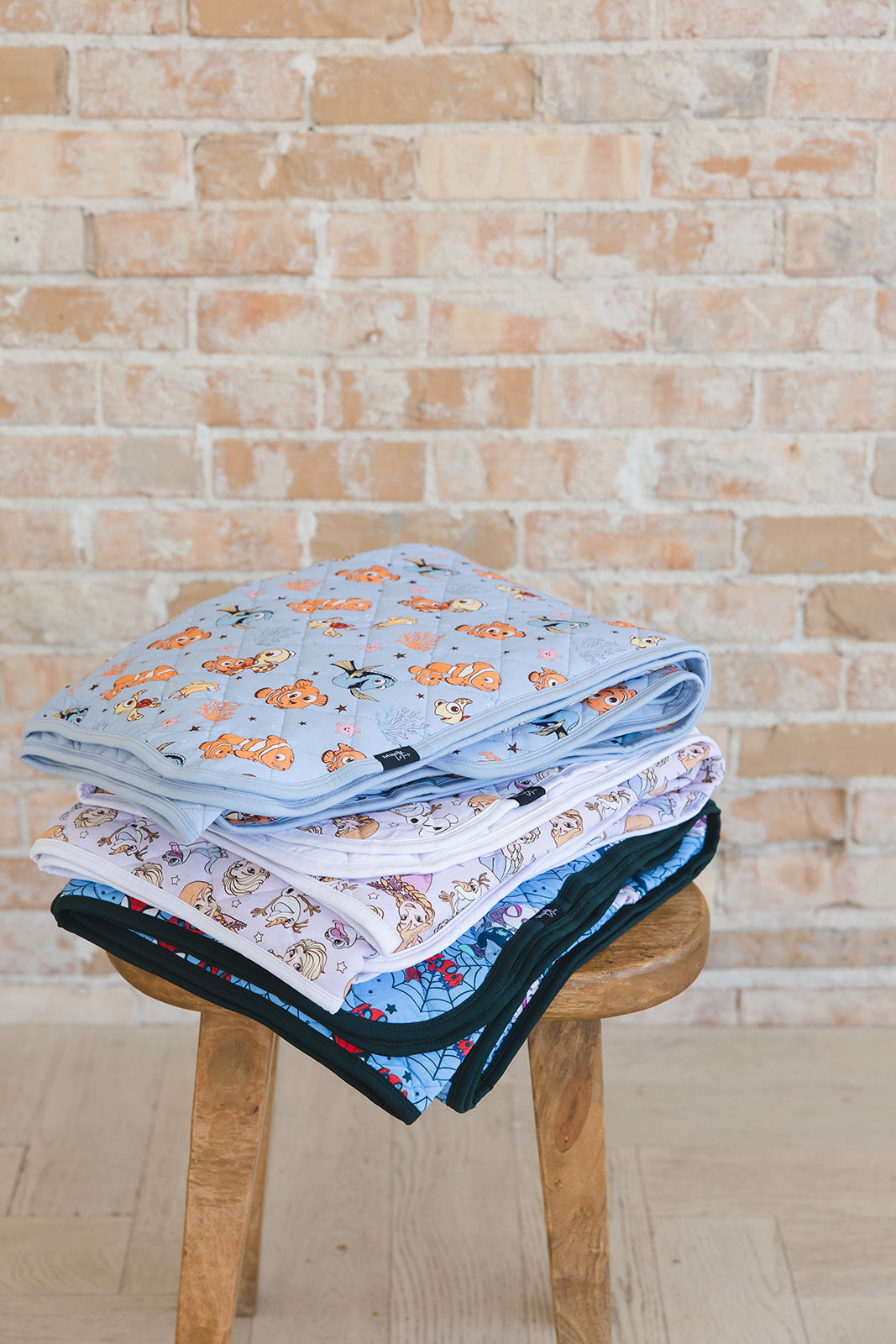 Webs UP - Quilted Blanket