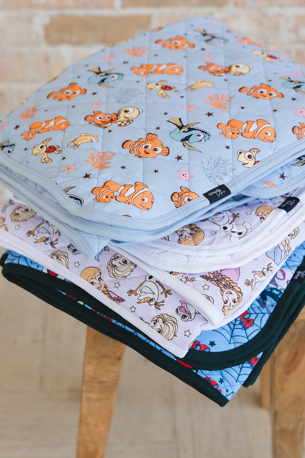 Webs UP - Quilted Blanket