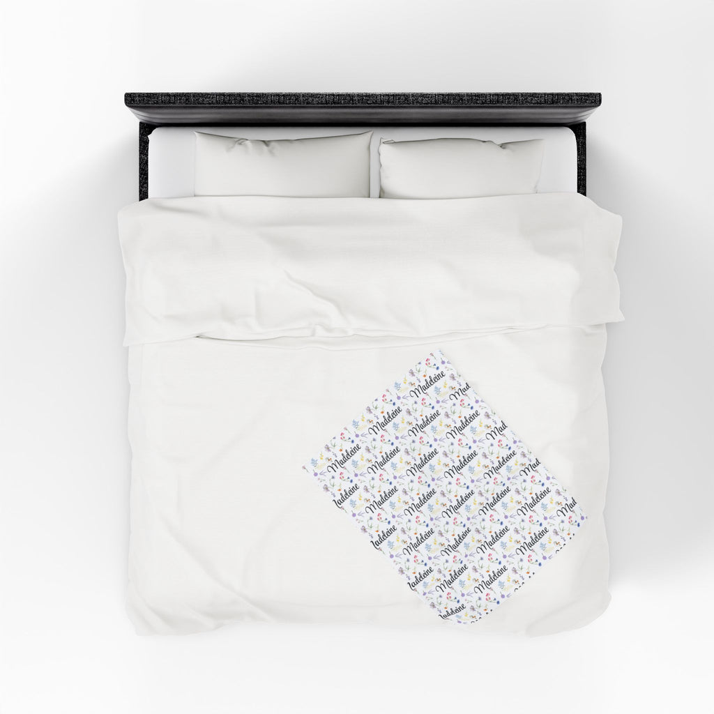 Personalized Velveteen Plush Blanket, Cozy Gift for All Occasions, Soft Throw Blanket for Kids and Adults, Ideal for Home Decor, [...]