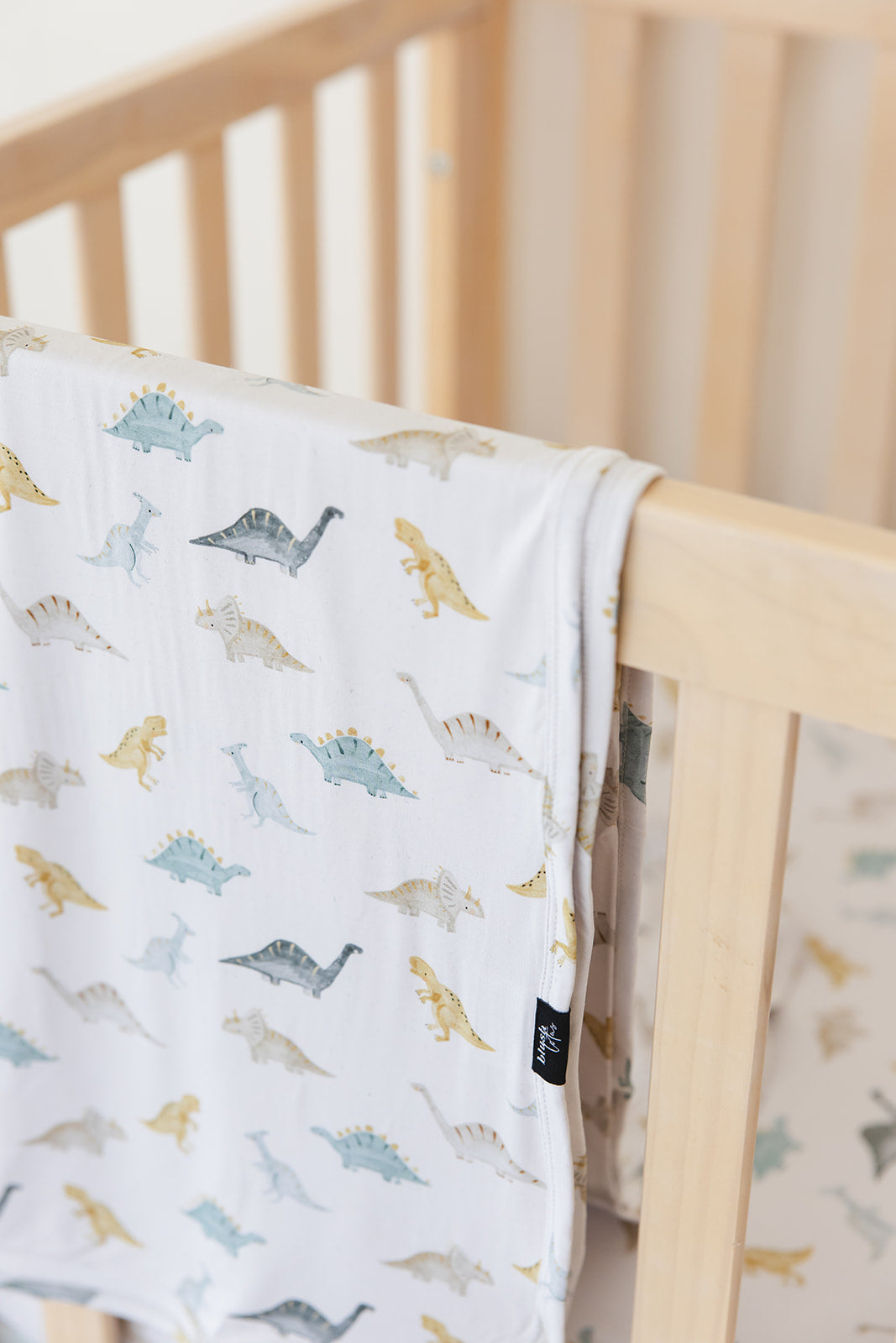 Beckett - Lightweight Blanket