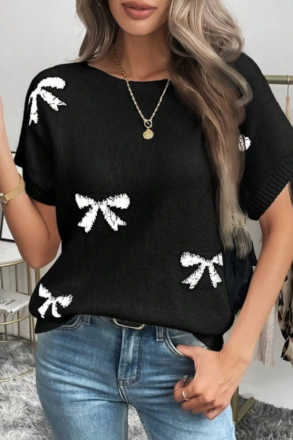 Bow Pattern Knit Short Sleeve Sweater