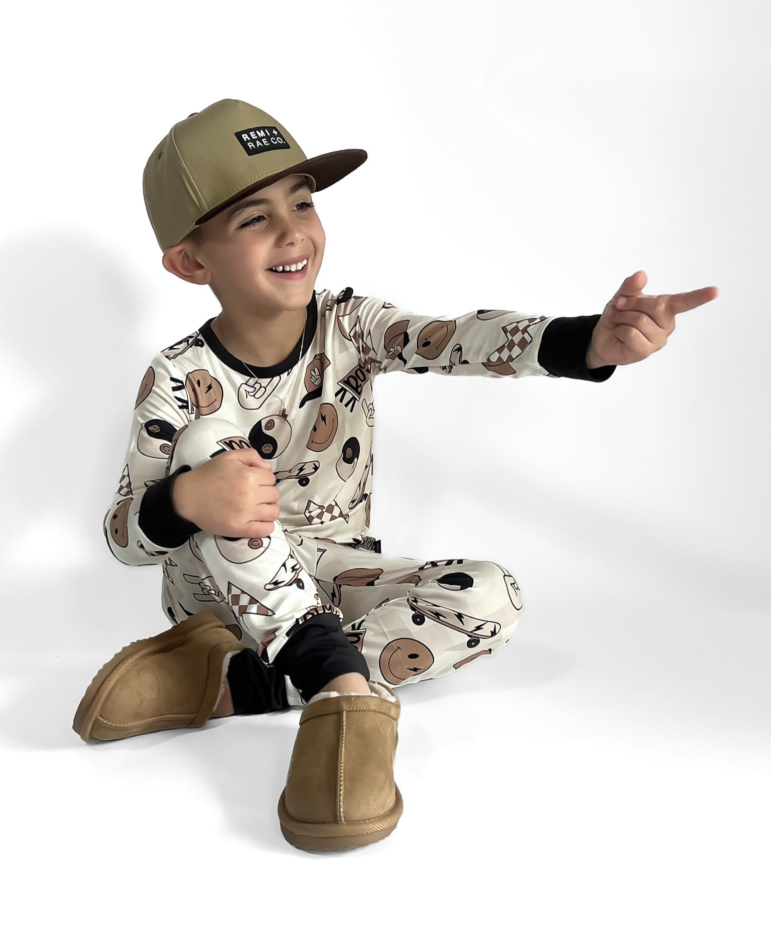 BAMBOO 2 PIECE PAJAMA SET - BOYHOOD