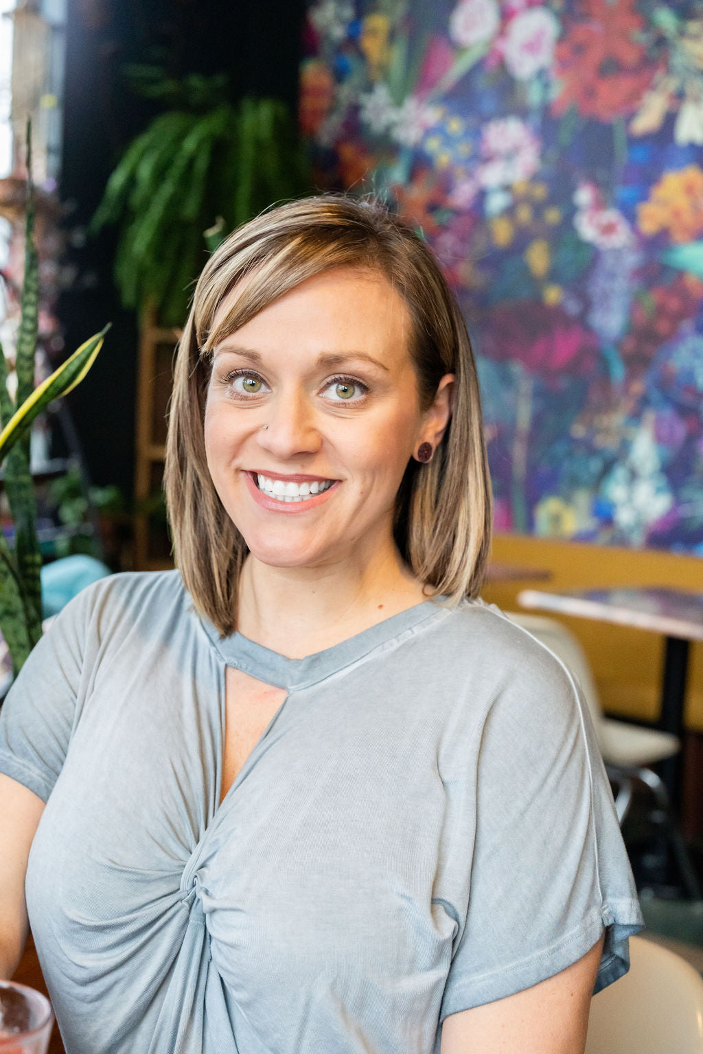 Sophie Studs - Rainbow Glitter