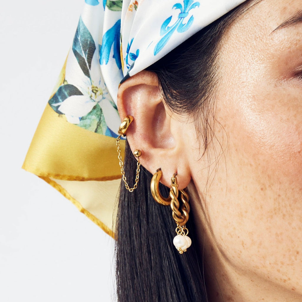 Single Perri Earring