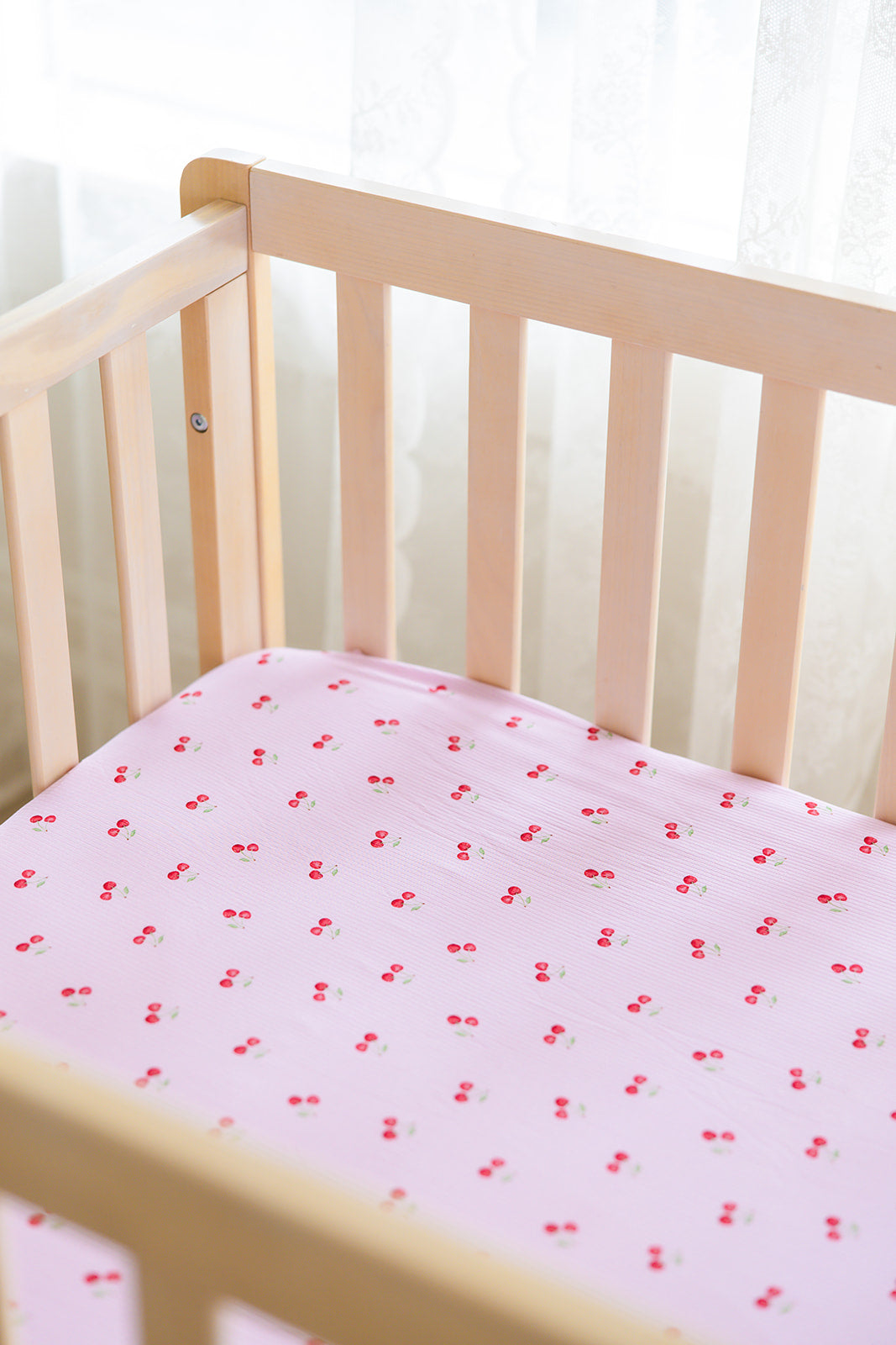 Cherry (ribbed) - Crib Sheet