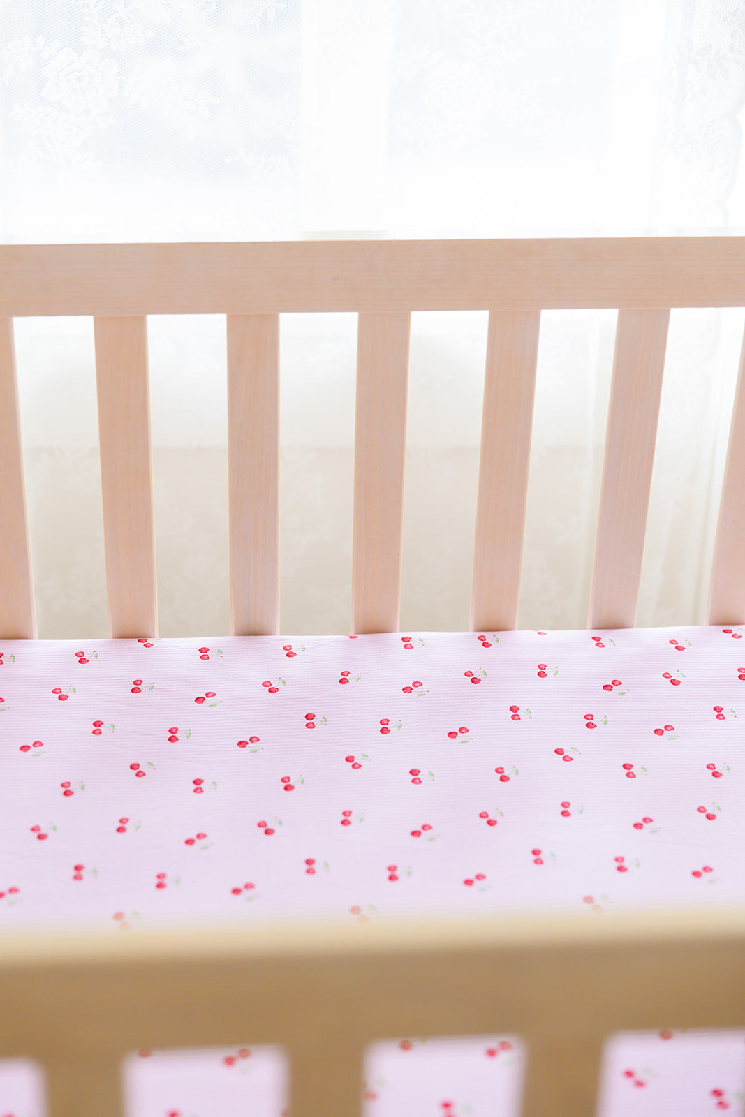 Cherry (ribbed) - Crib Sheet