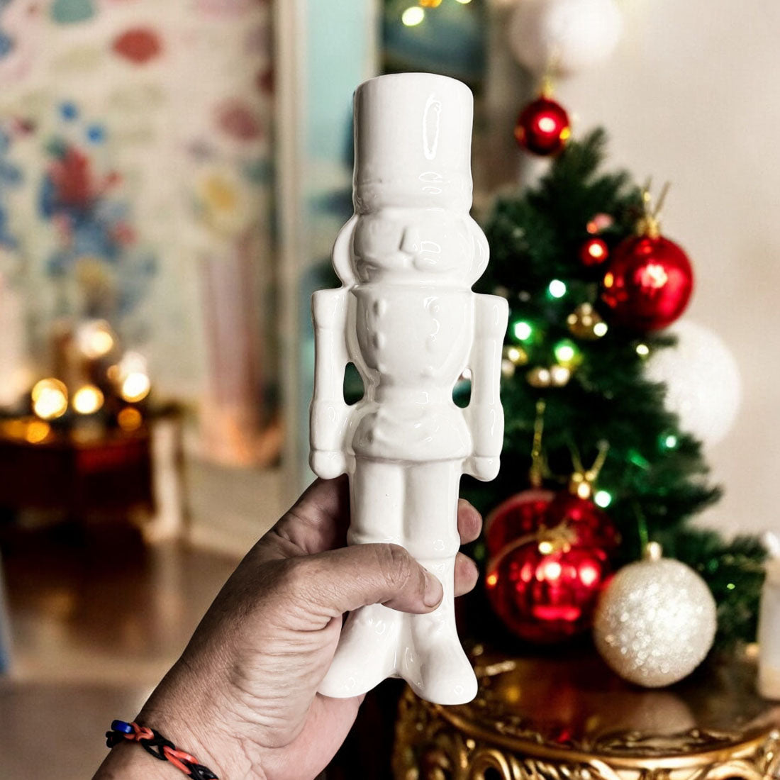 Nutcracker Set White