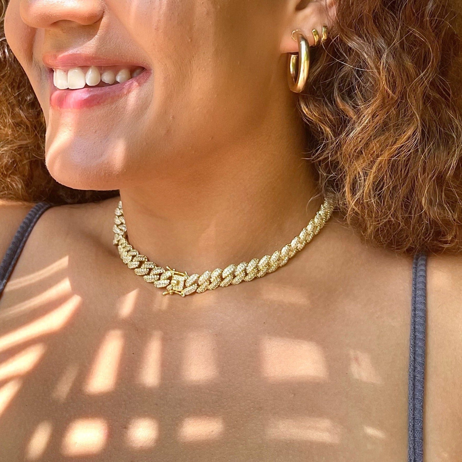 LeConfident Choker