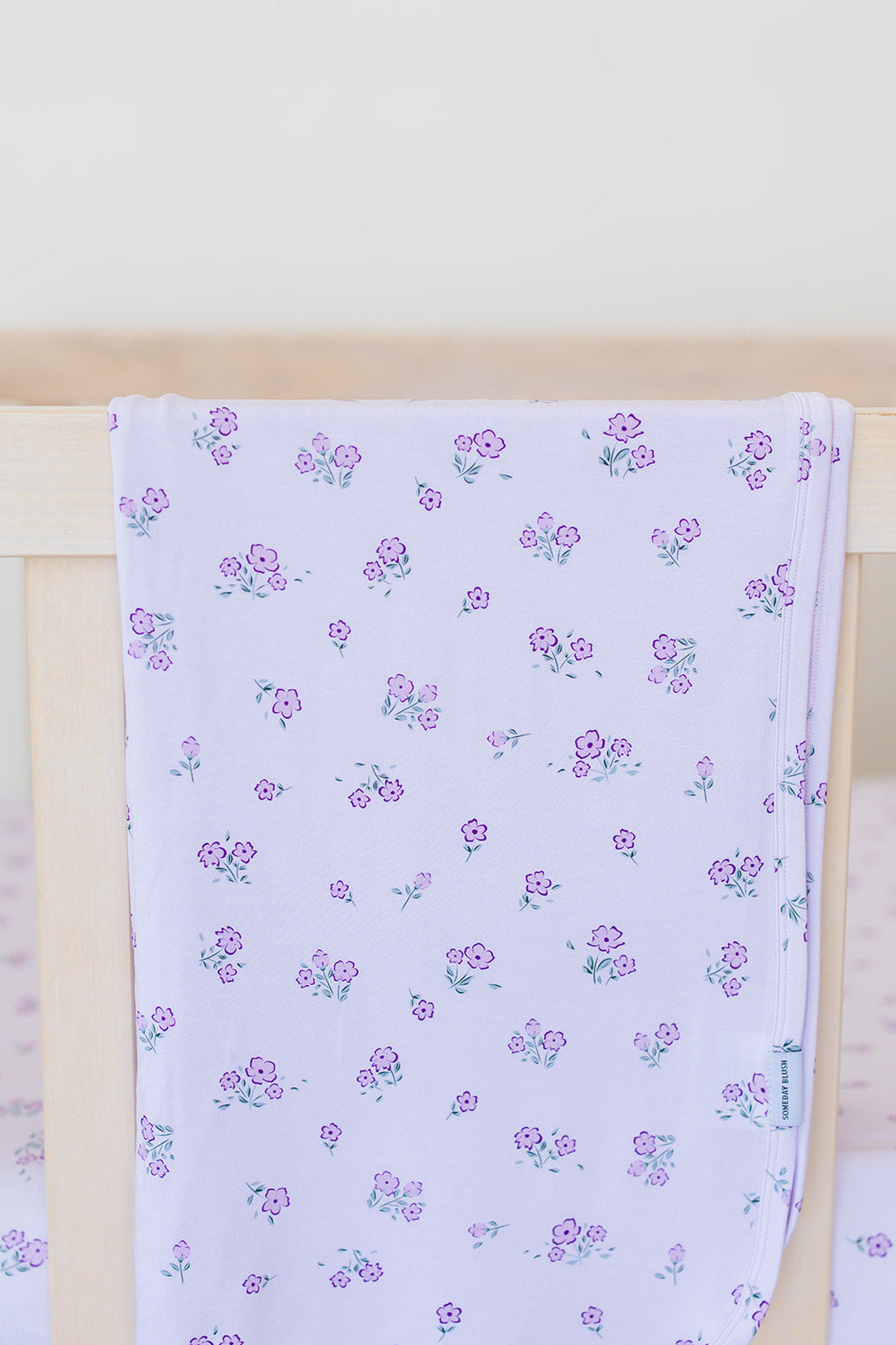 Aisley - Lightweight Blanket