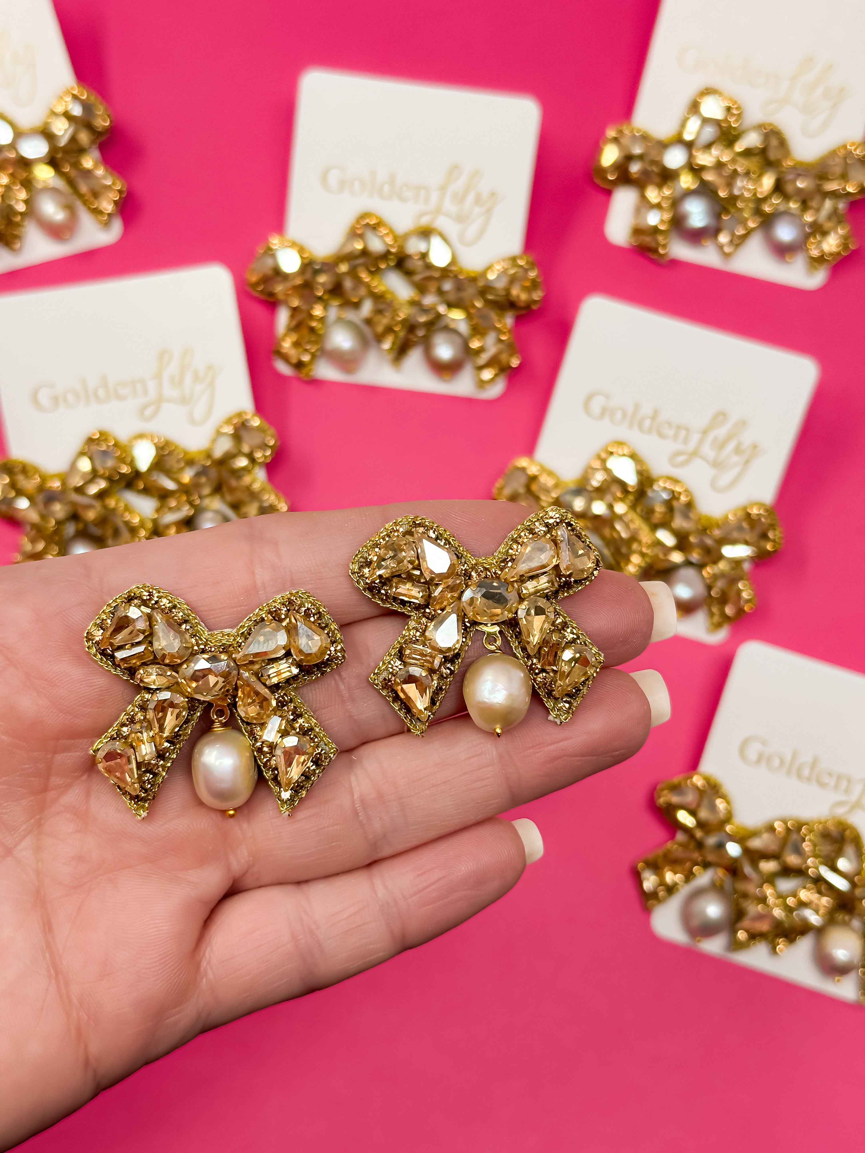 Fancy Bow with Pearl Earrings