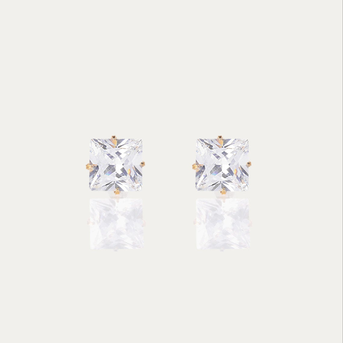 Isabelle Stud Earrings