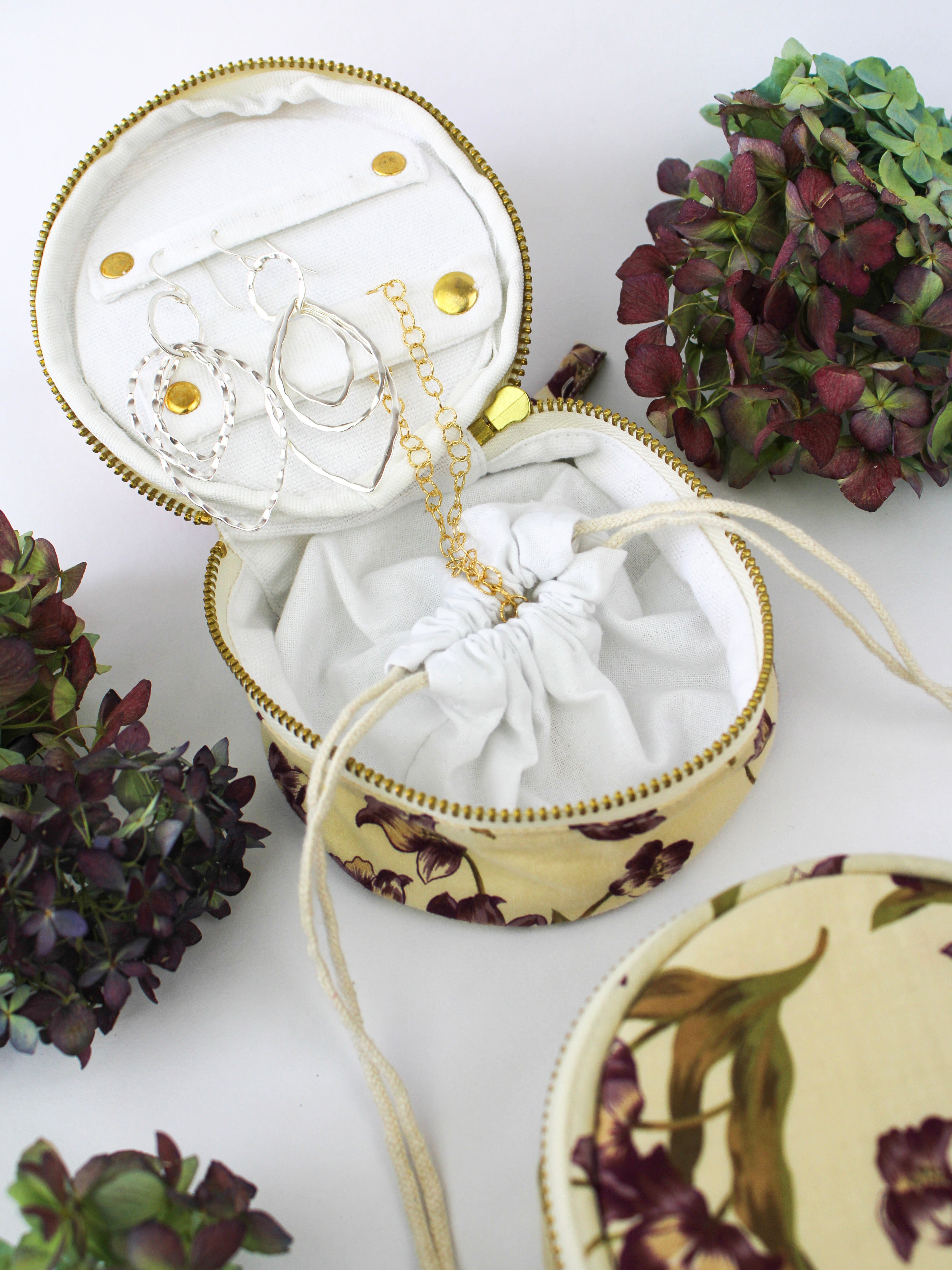 Purple Tulip Jewelry Pouch