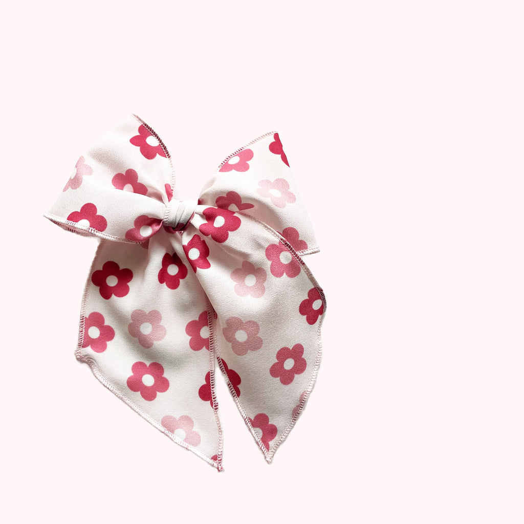 Pink Daisy on White Elle Bow