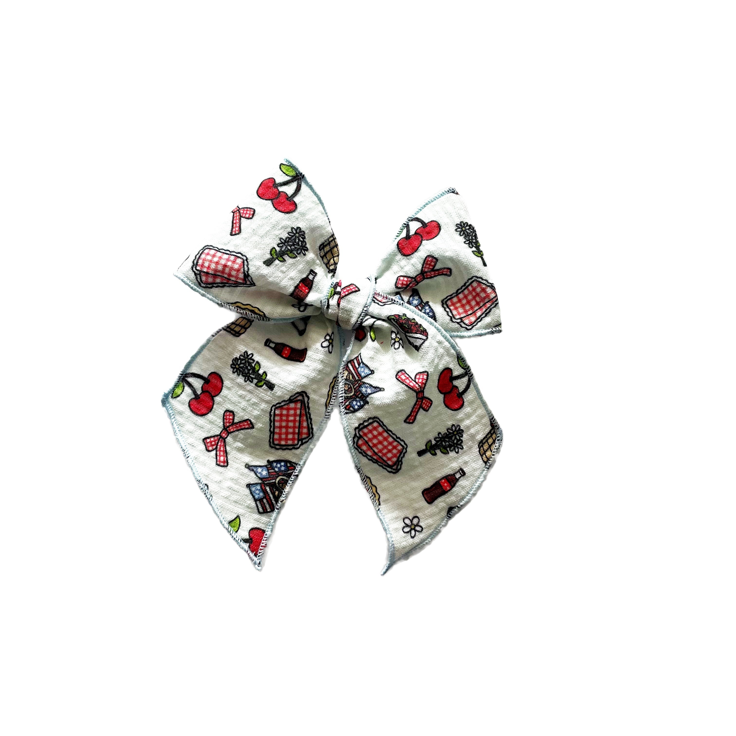 Miss Americana Elle Bow