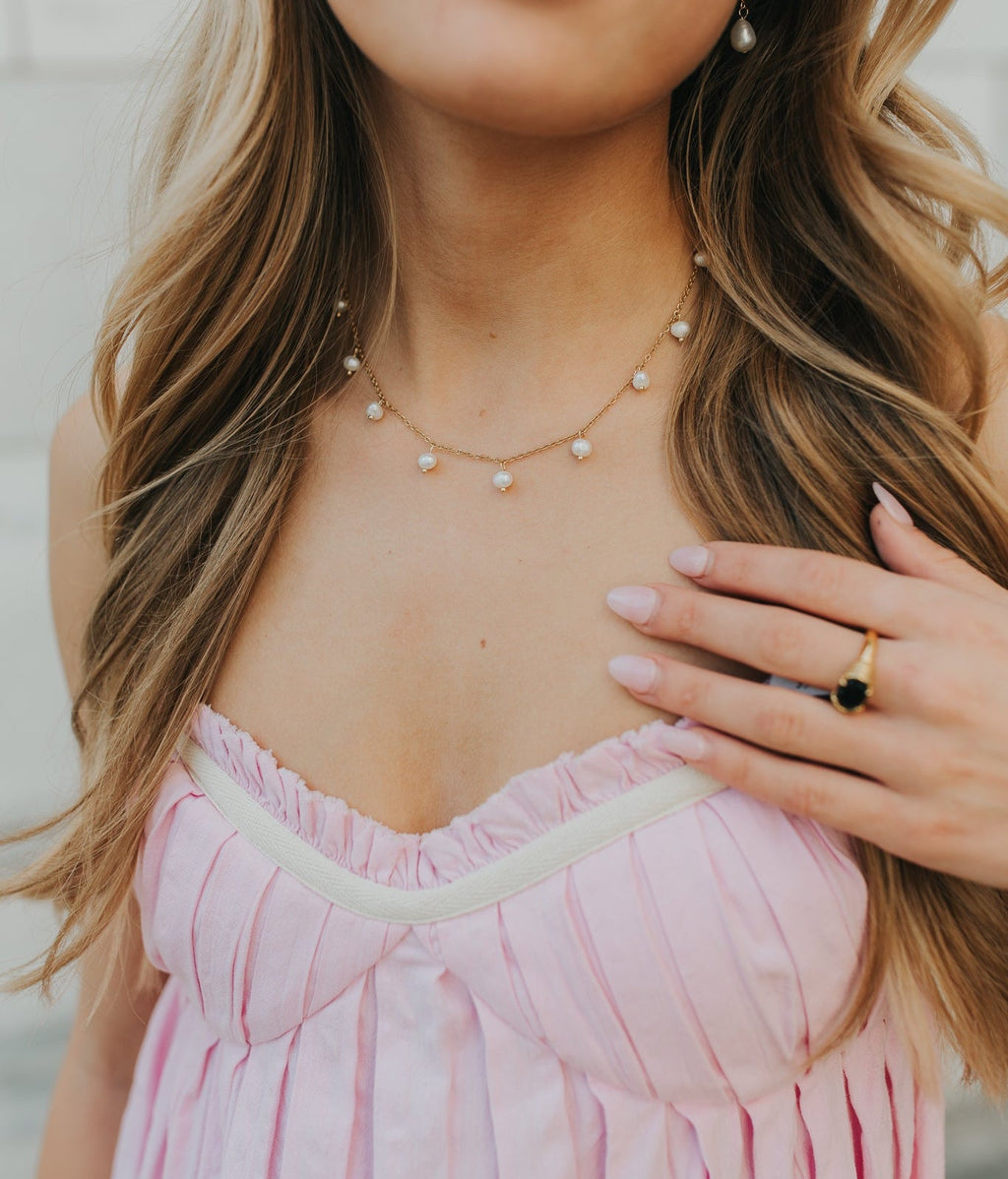 The Poppi Pearl Necklace