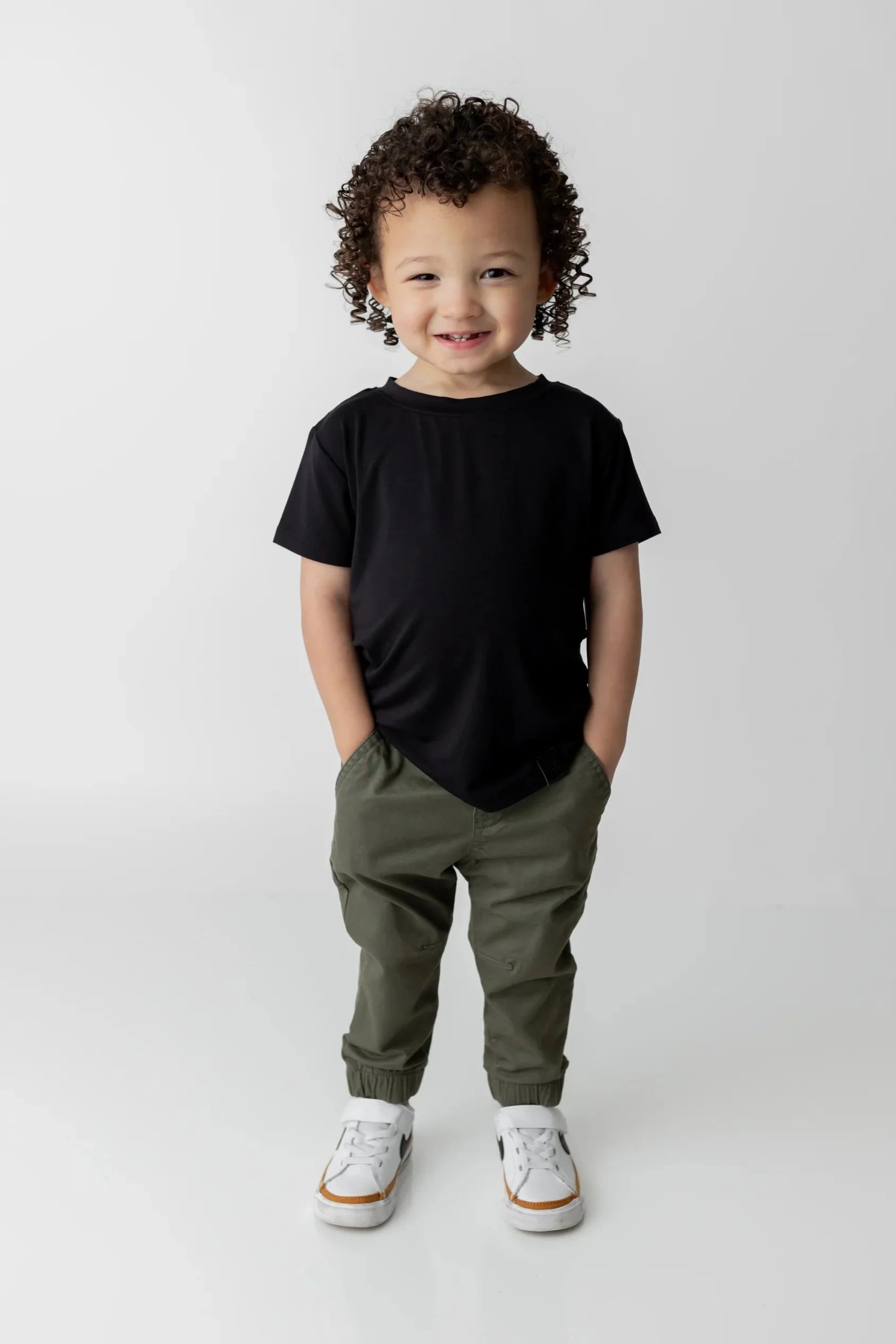 Black - Everyday Tee