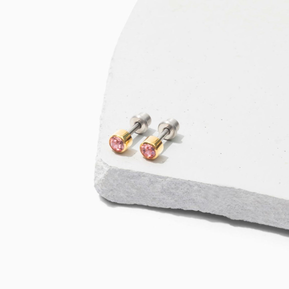 Siella Screw Back Stud Earrings