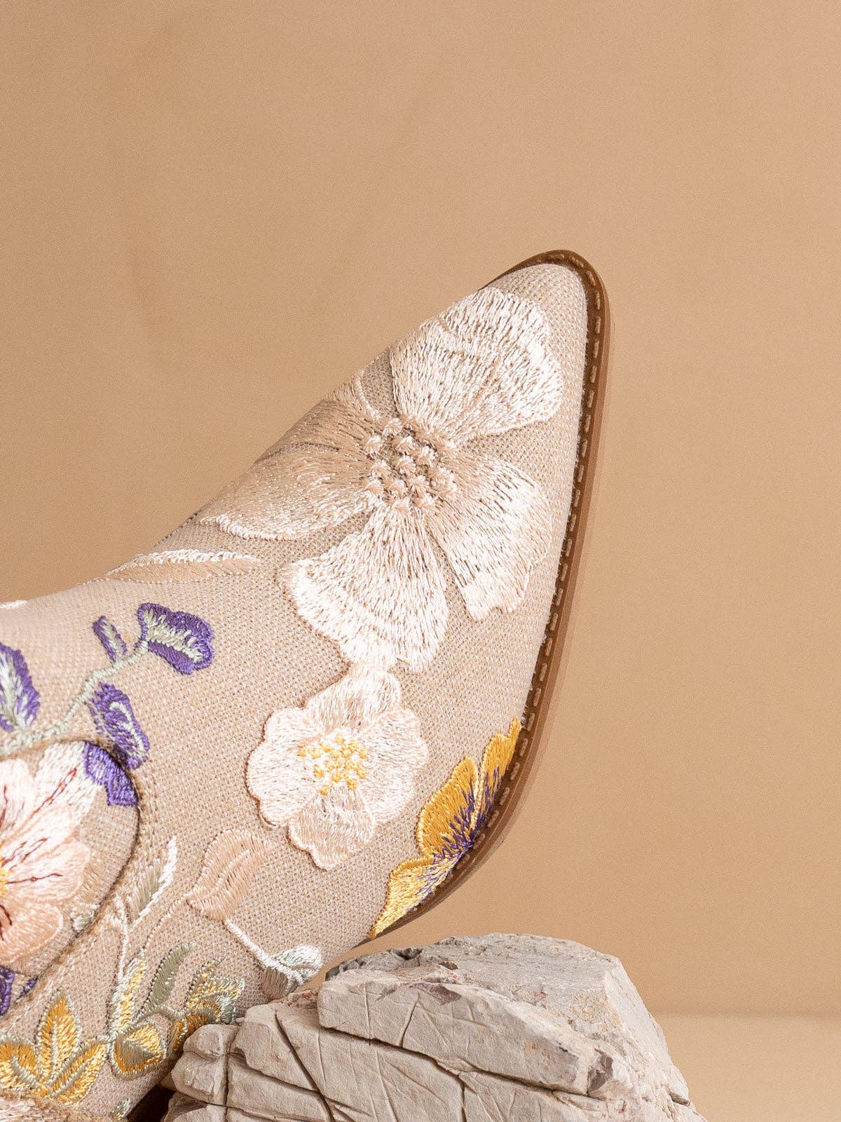 The Jolene|Taupe Floral Applique Western Boot