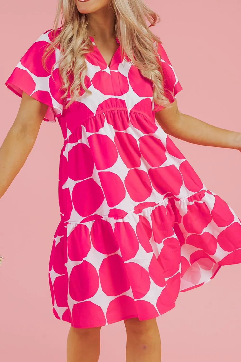 Contrast Notched Flutter Sleeve Dress