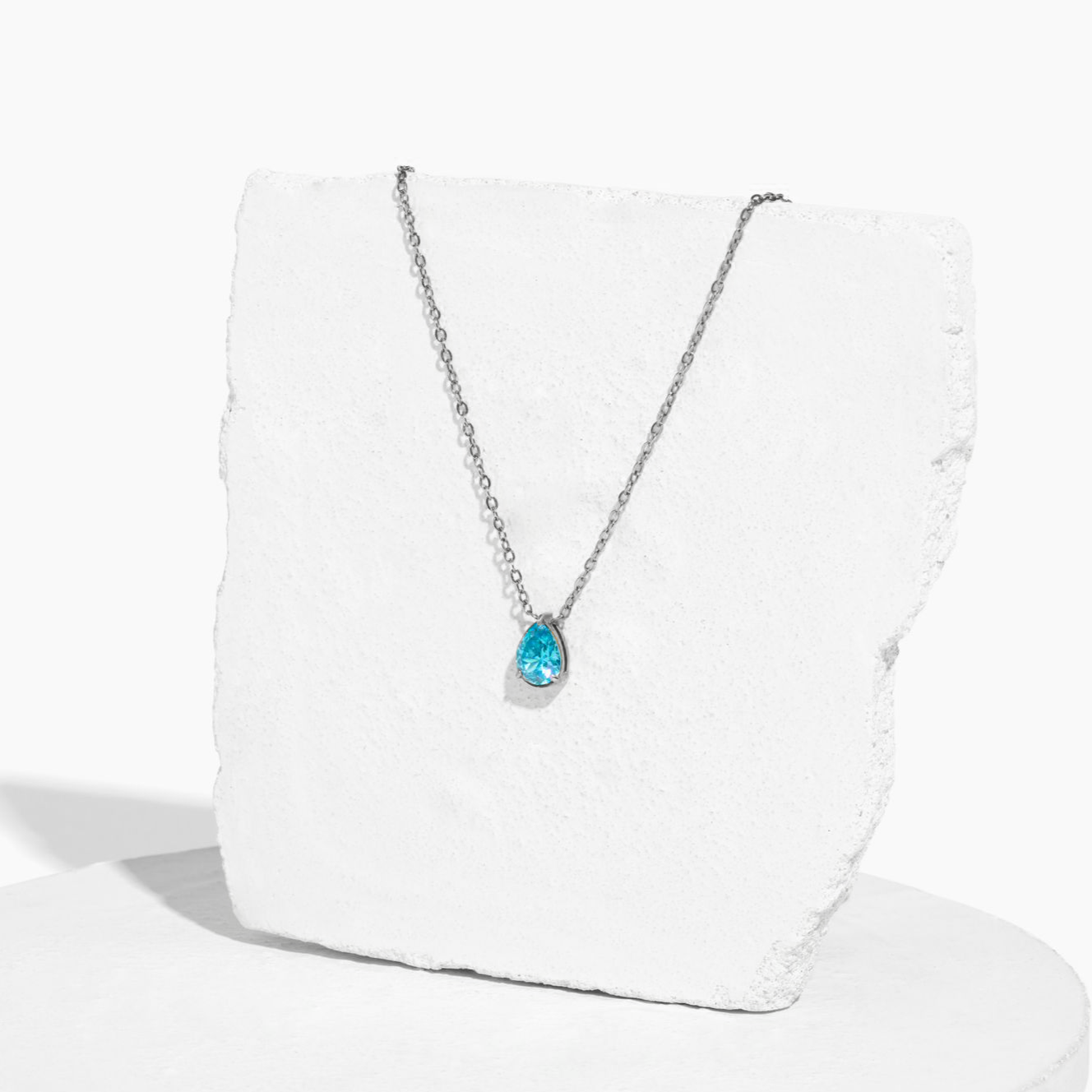 Dew Necklace